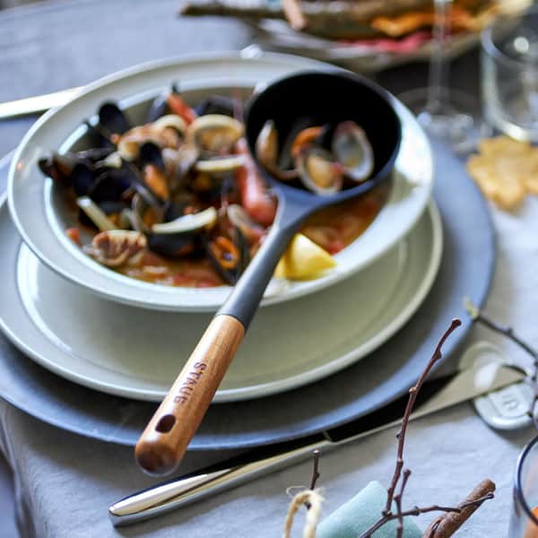 Staub Suppeske