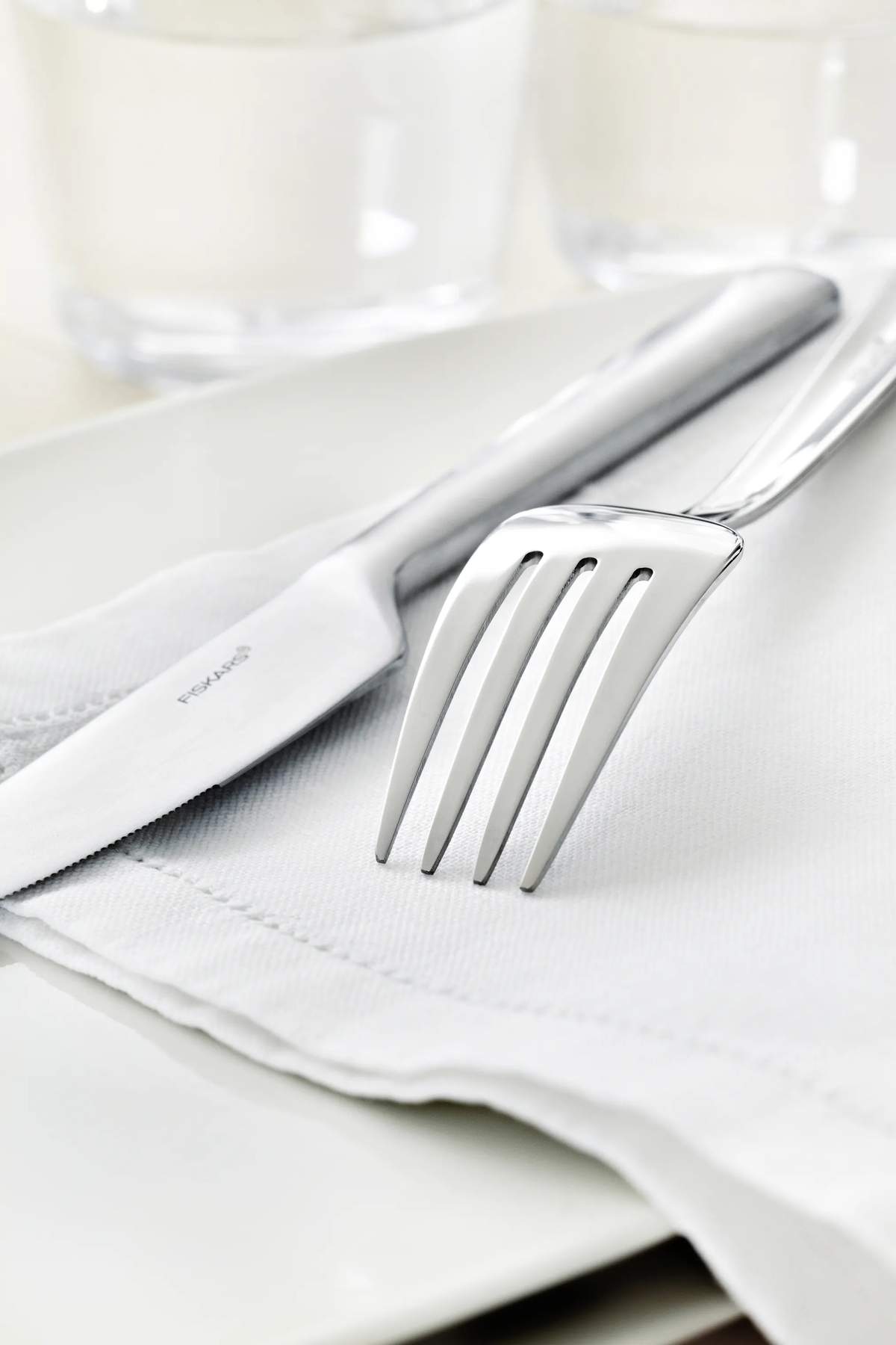 Iittala Functional Form Bestiksæt - 24 Dele